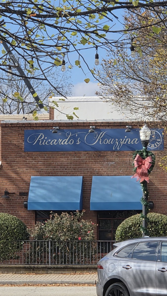 Ricardo's Kouzzina-3